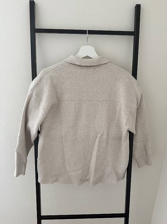 Maglioni & Felpe: Oysho Pullover – Usato da Bern venduto da amanda-staub 1