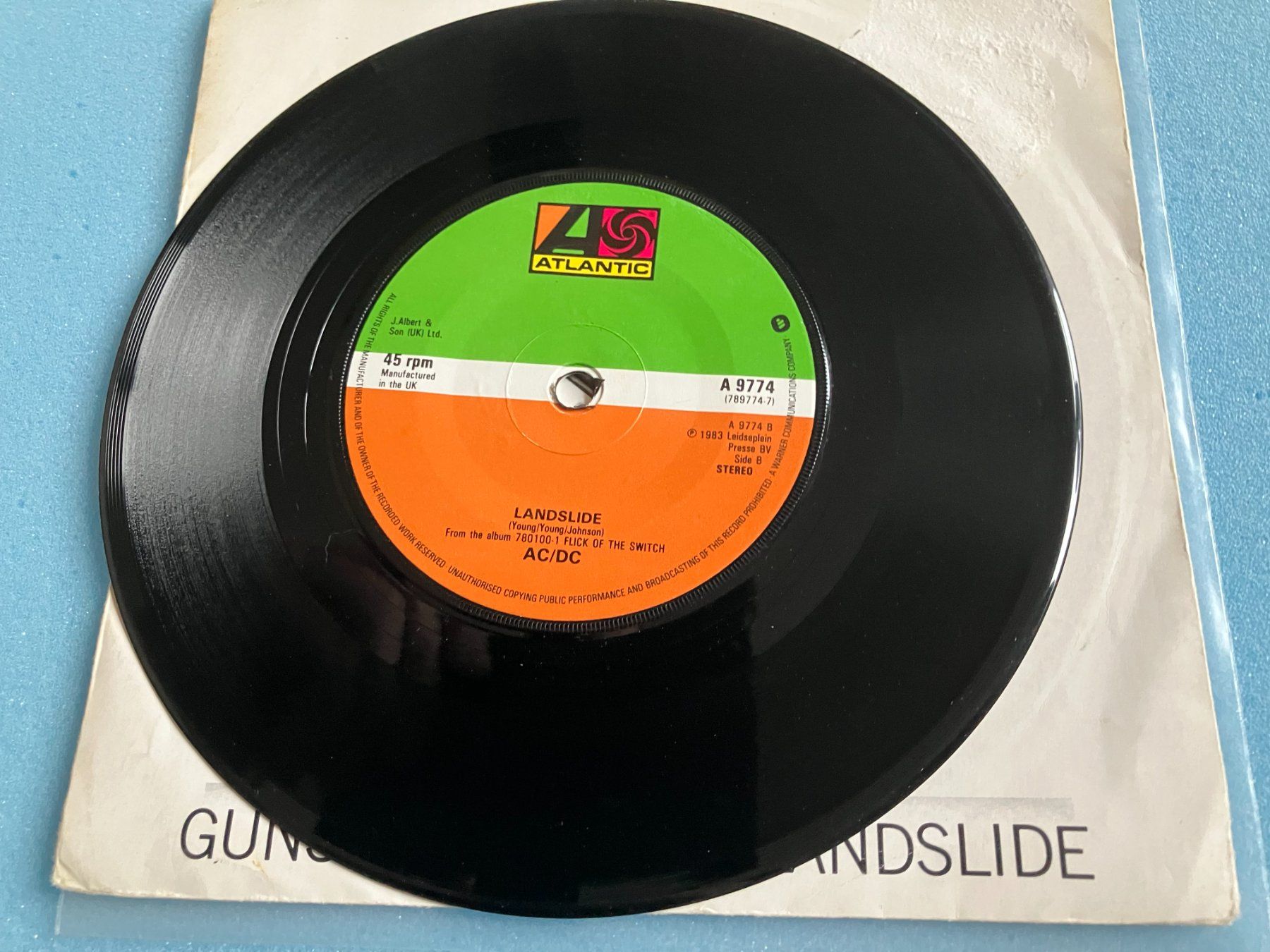 Dischi in vinile: AC/DC – Usato da Aarwangen venduto da Jukebox3 5