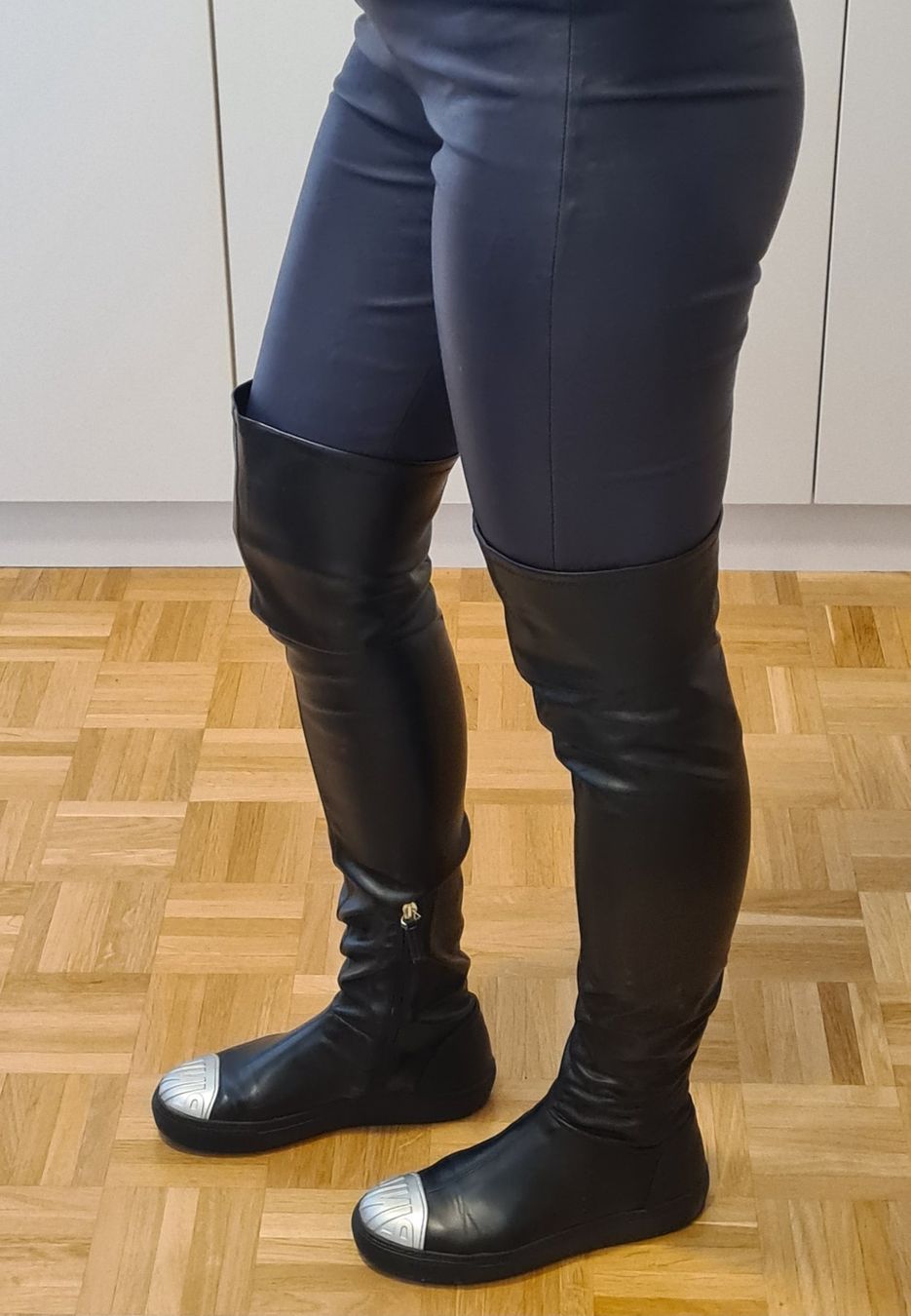 Pinko Scarpe da donna: Pinko overknee stiefel Gr 37 – Usato da Kloten venduto da Kri23 1