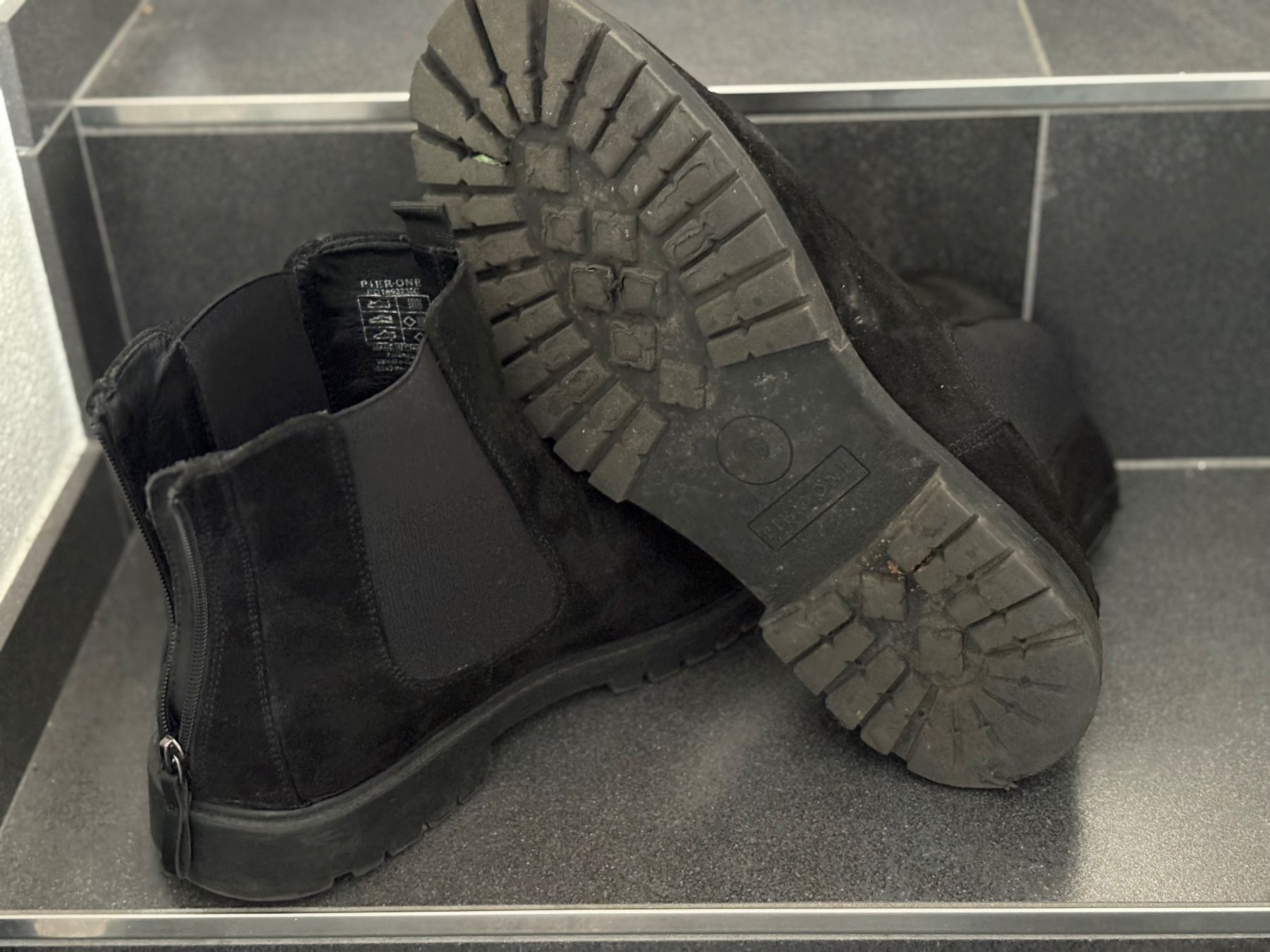 Chaussures hommes: Boots Pier One schwarz Grösse 48 – D'occasion à Reiden par verjaques 4