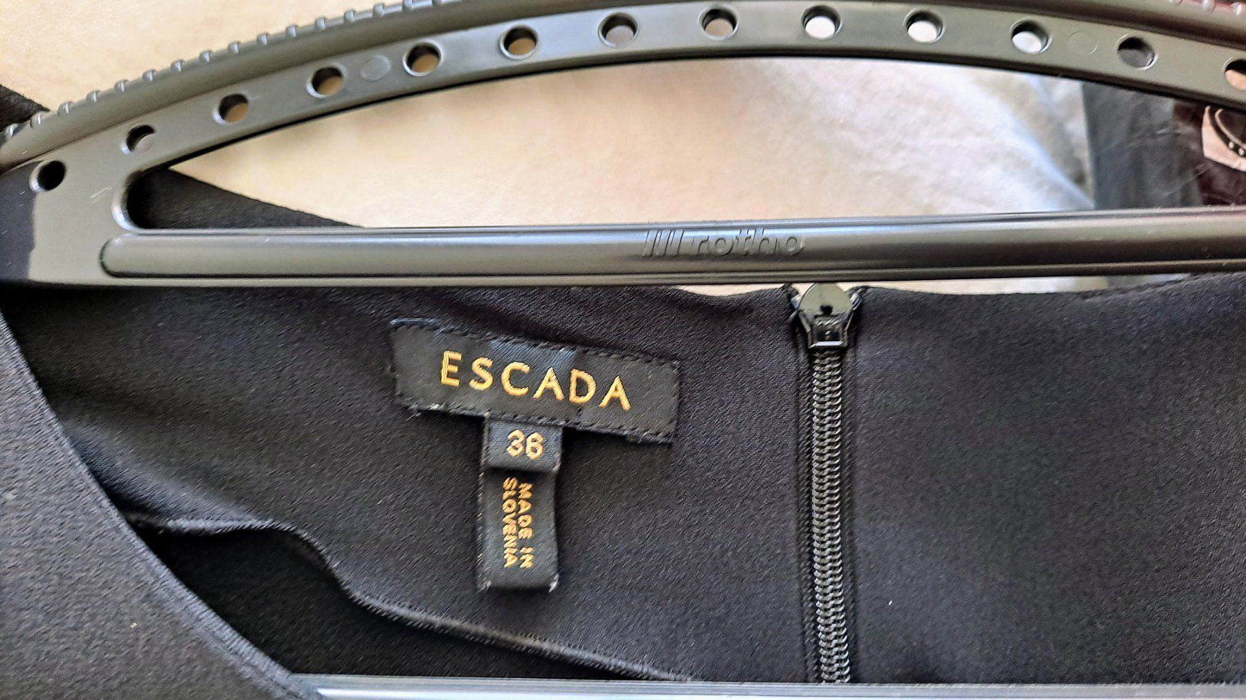 Escada Camicette: Escada Bluse Gr. 36 – Usato da Liestal venduto da Mas-Y-Mas 6