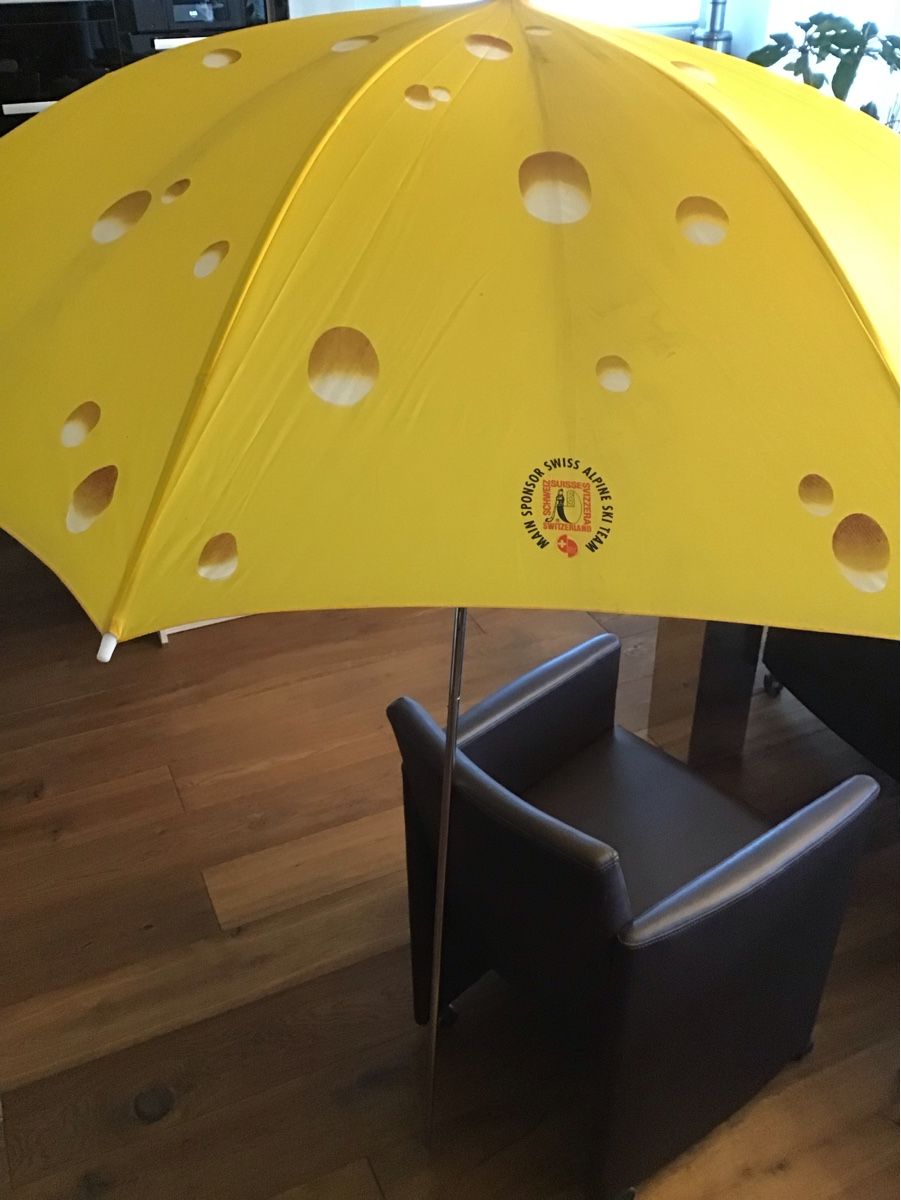 Ombrelli: Regen-und oder  Sonnenschirm – Usato da Thierachern venduto da sweden08 1
