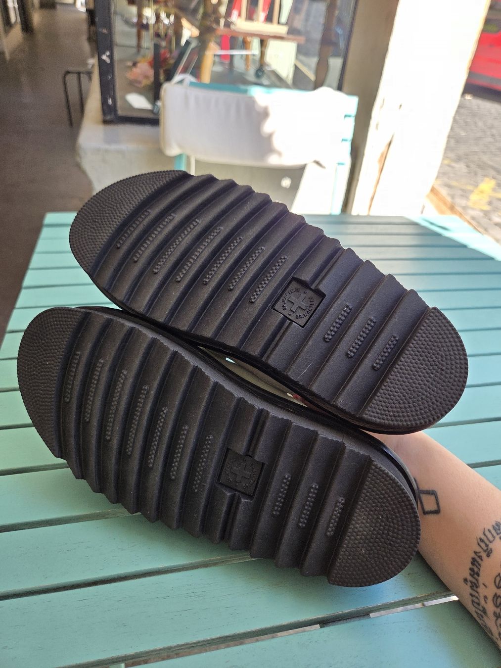 Dr. Martens Scarpe da donna: Dr. Martens Raine Slide Sandalen Gr. 39 – Usato da Bern venduto da -Aniko- 5