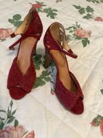 Vintage Sandalen aus Wildleder geflochten