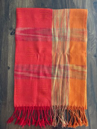 Schöner Schal orange/rot/gelb/grün - Neu