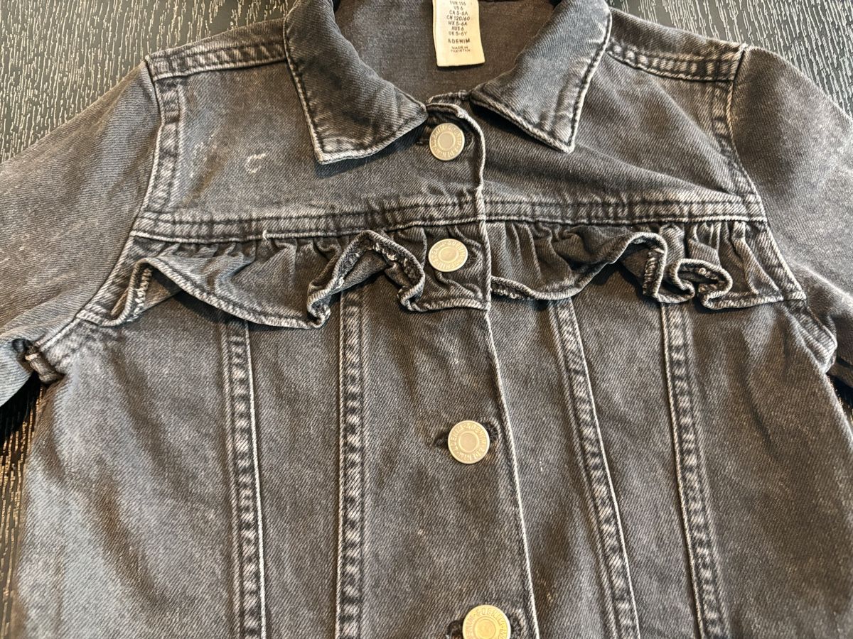 H&M Jacken & Mäntel: Jacke Mädchen Gr.116 – Gebraucht aus Steffisburg von TelmaG 2