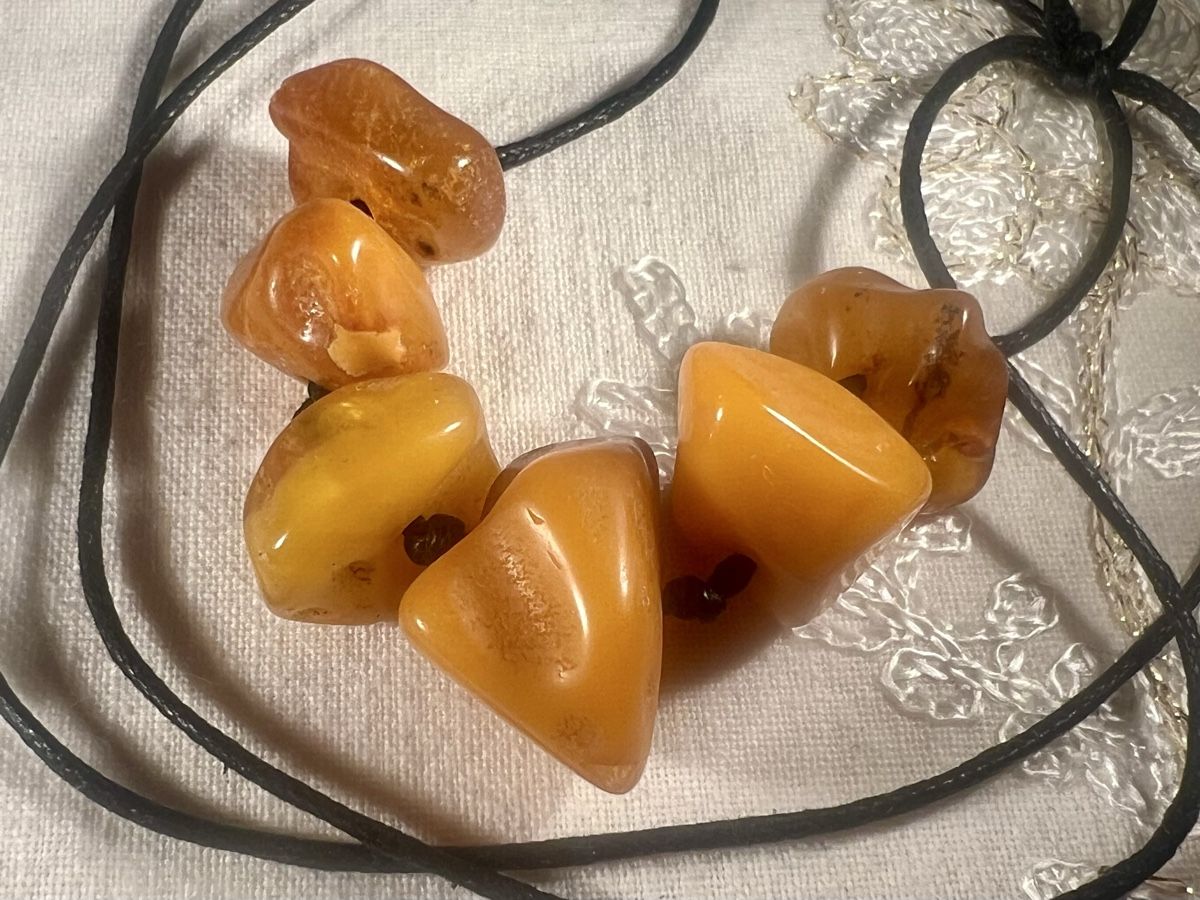 Catenine: Collier en ambre de la Baltique véritable – Usato da Genève venduto da DELIRBEADS 1
