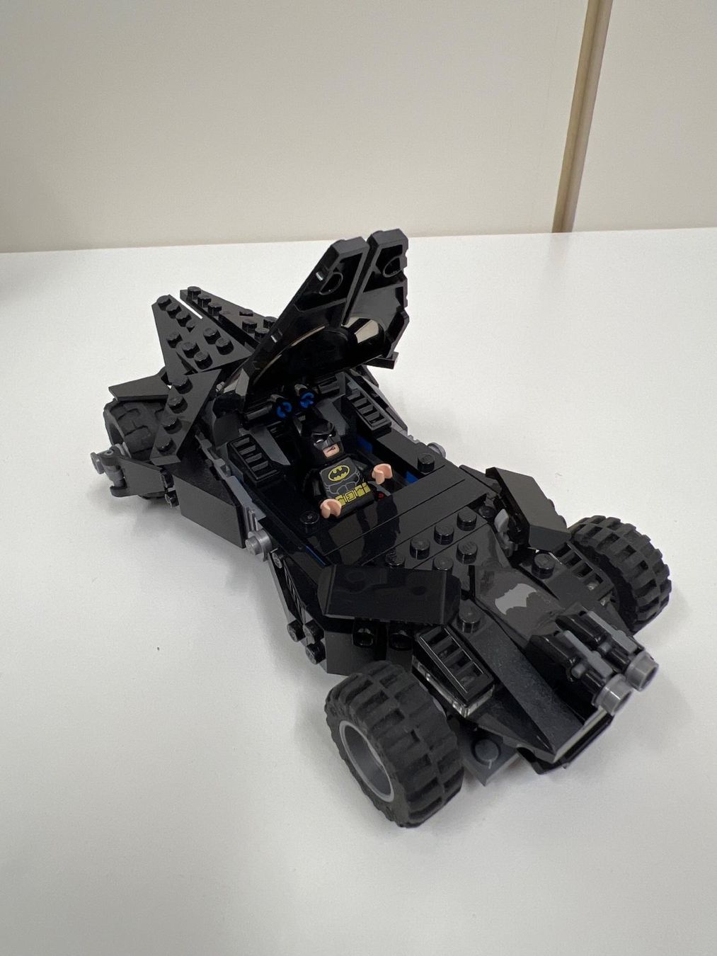 Lego Kit di costruzioni: LEGO Batmobile mit Batman Figur – Usato da Bottmingen venduto da Botbas 5
