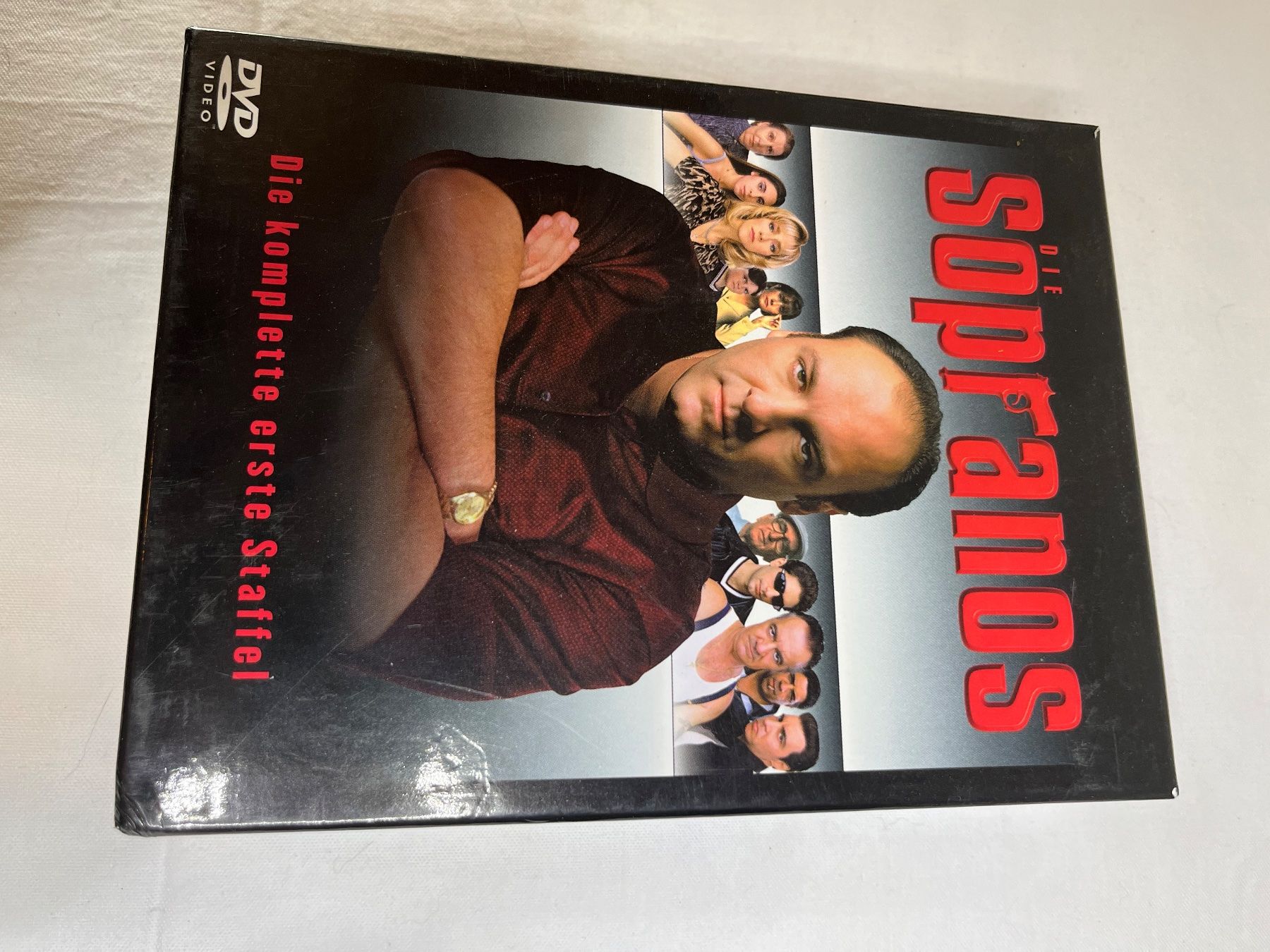 Tutti i DVDs: Die Sopranos DVD Box Komplette erste Staffel – Usato da bretzwil venduto da nightflasher 1