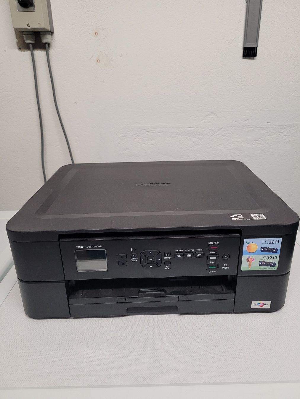 Stampanti: Drucker Brother dcp-j572dw – Usato da Oberglatt ZH venduto da Secvtor