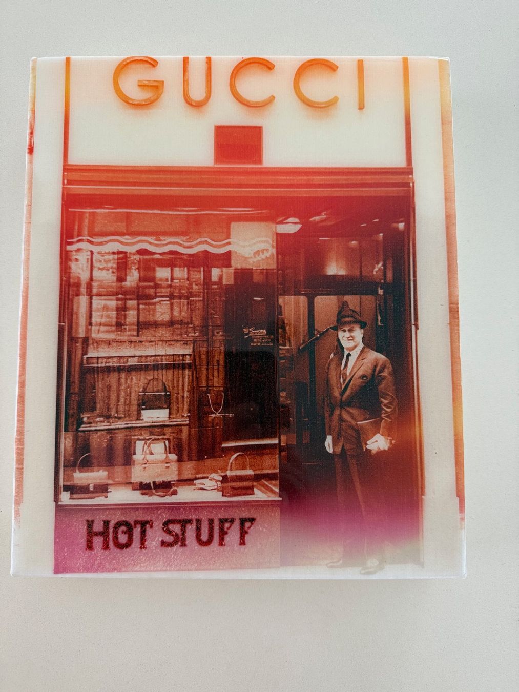 Posters & Illustrations: POP-ART: JÖRG DÖRING "Hot stuff" GUCCI – Neuf avec emballage d'origine à St. Gallen par MuellerFamilyOffice