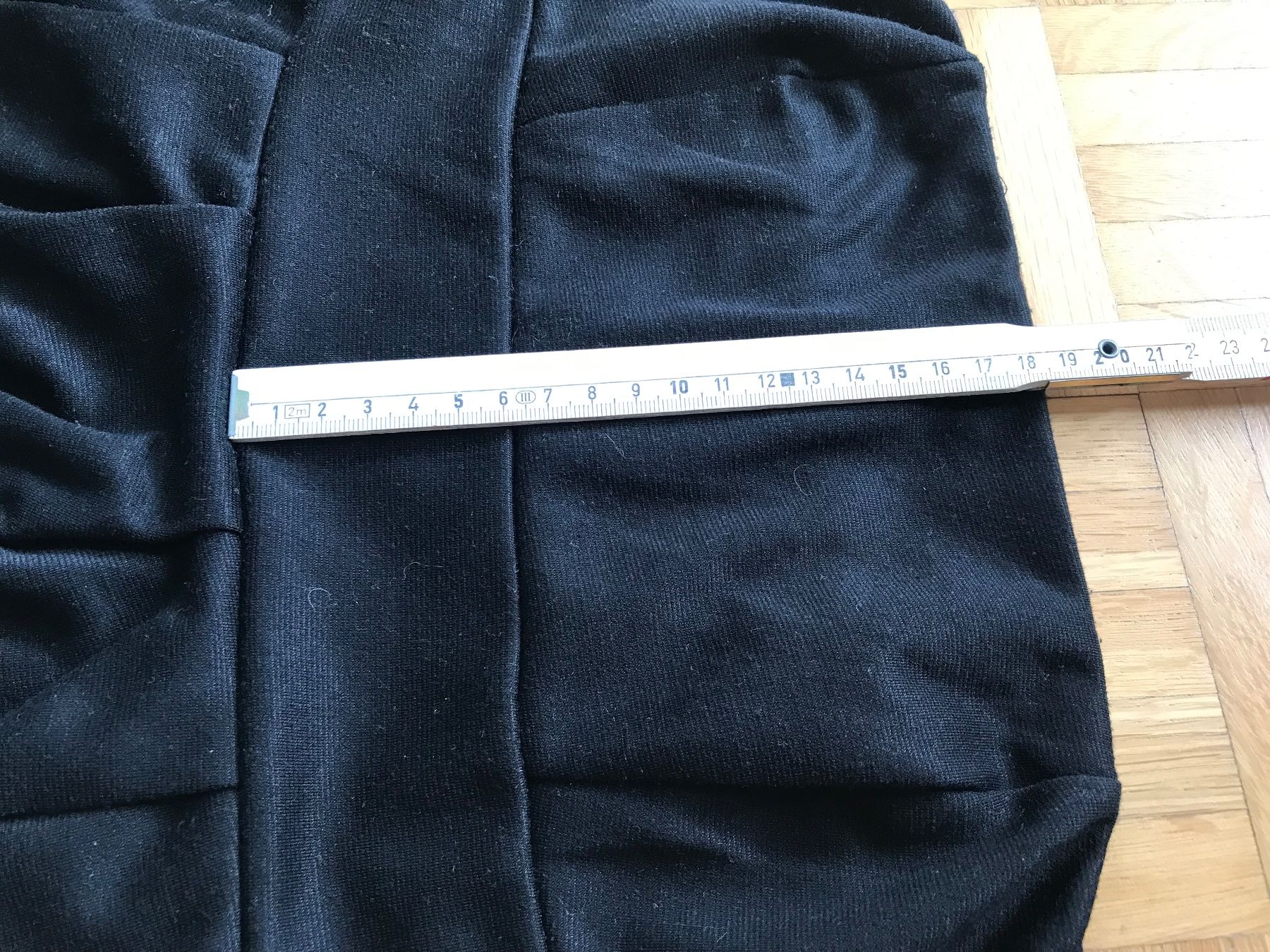 Vestiti: Kleid ca Grösse S schwarz - Porto 3.40 – Usato da Emmenbrücke venduto da Hathor123 6