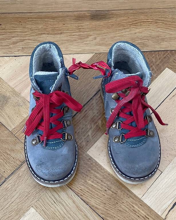 Schuhe für Jungen: Schuhe 27 – Gebraucht aus Zürich von apfel018 1