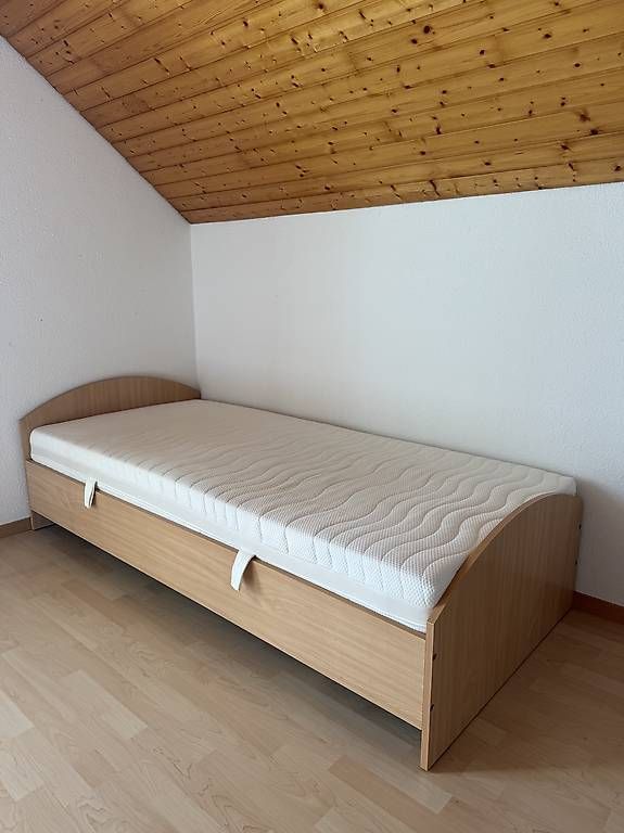 Sommiers: Bett + Lattenrost – D'occasion à Weinfelden par yvo_ph9r 1