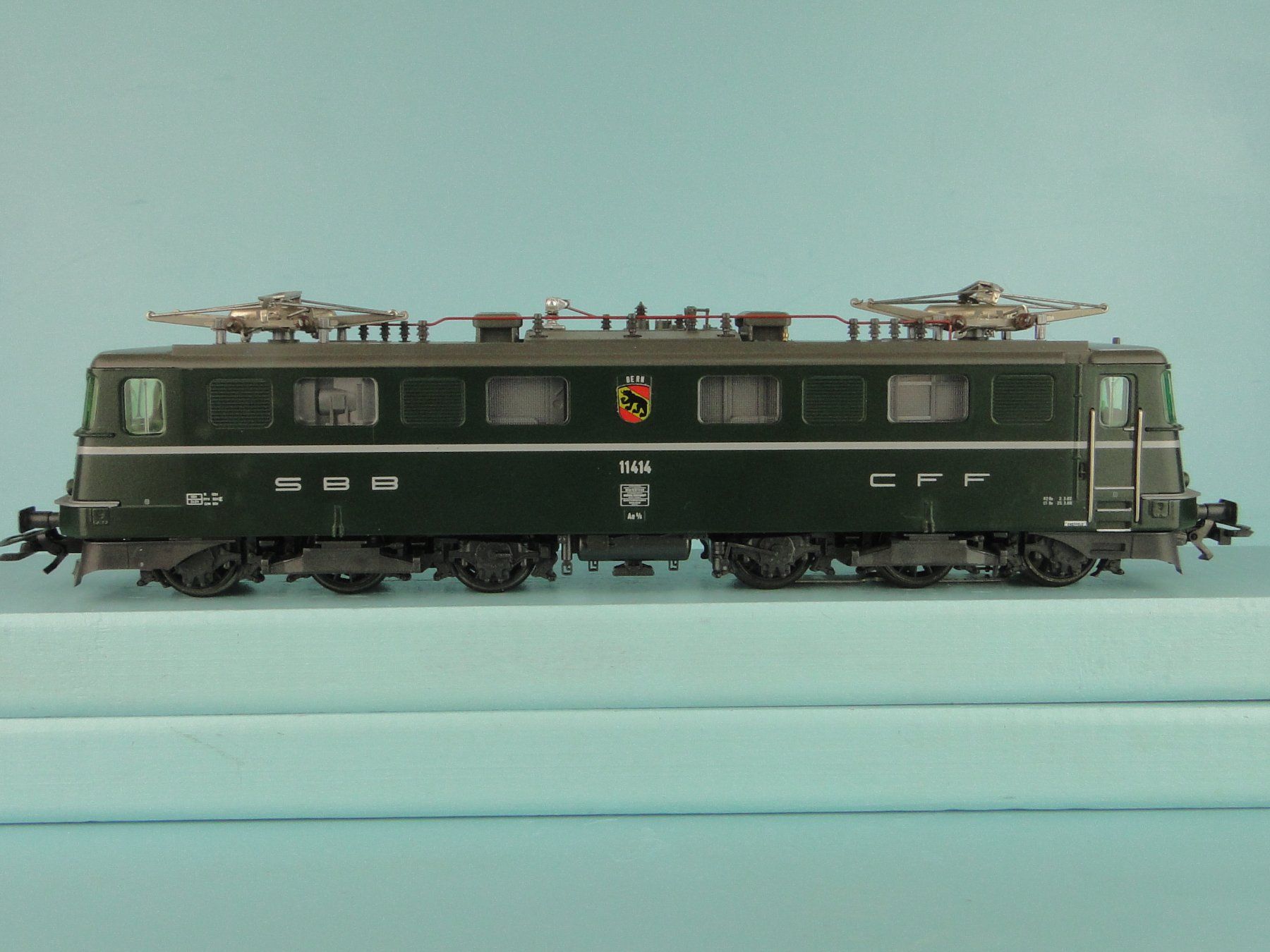 Märklin Modelleisenbahnen: Märklin 3338 Ae 6/6 Bern, DIGITAL 6 PIN – Gebraucht aus Bülach von cann11 3
