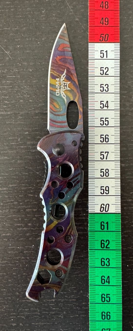 Coltelli tascabile: Handliches Klappmesser – Nuovo e nell'imballaggio originale da Winterthur venduto da YaV