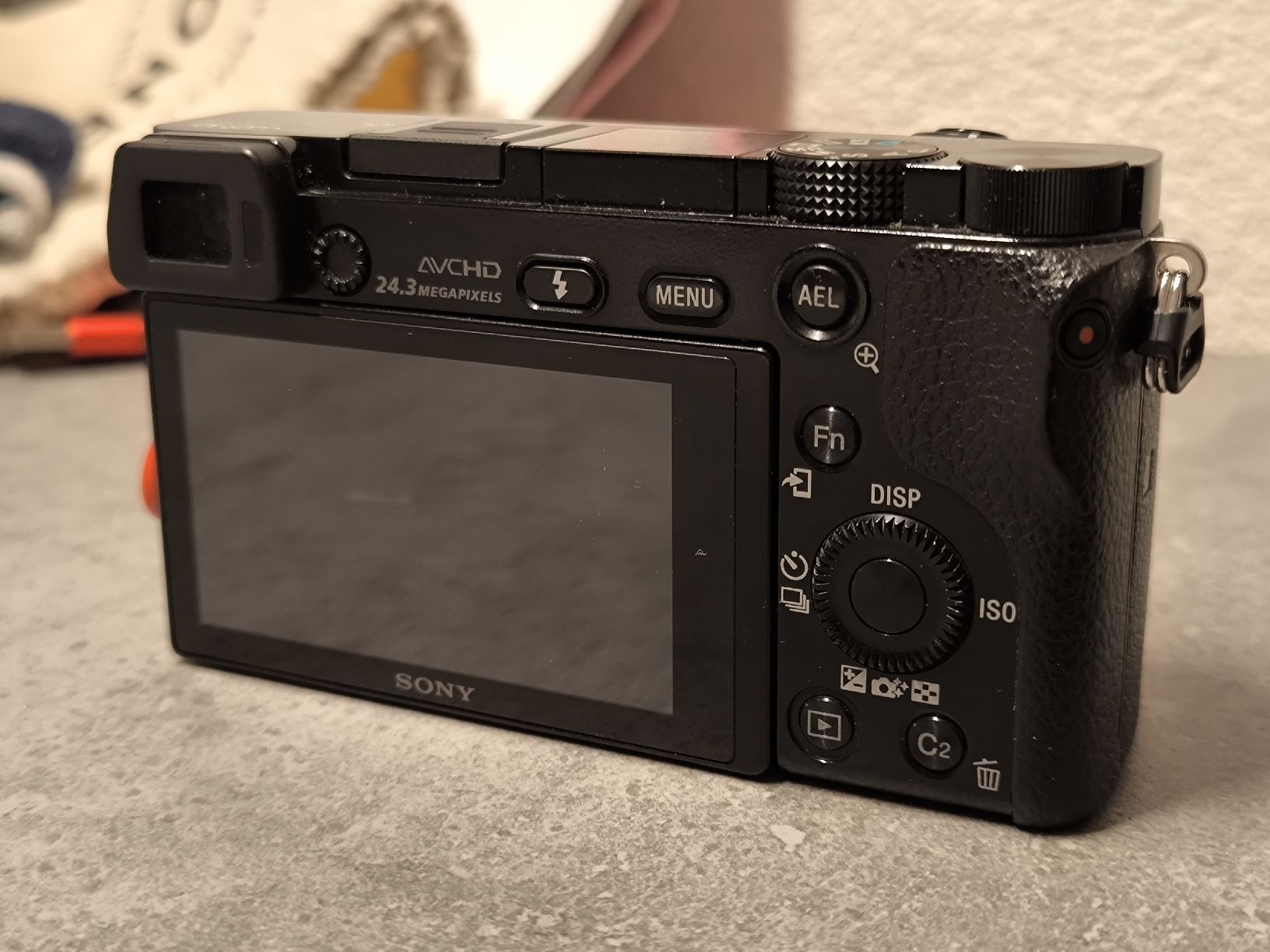 Sony Appareil photo: Sony Alpha 6000 body – D'occasion à Cormoret par  1