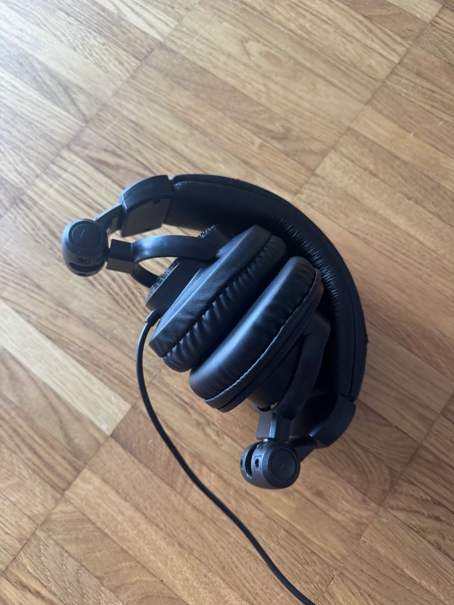 Hercules Mischpulte: Hercules 200 mk2 avec système audio inclus – Gebraucht aus Yvonand von adg_r9h7 6
