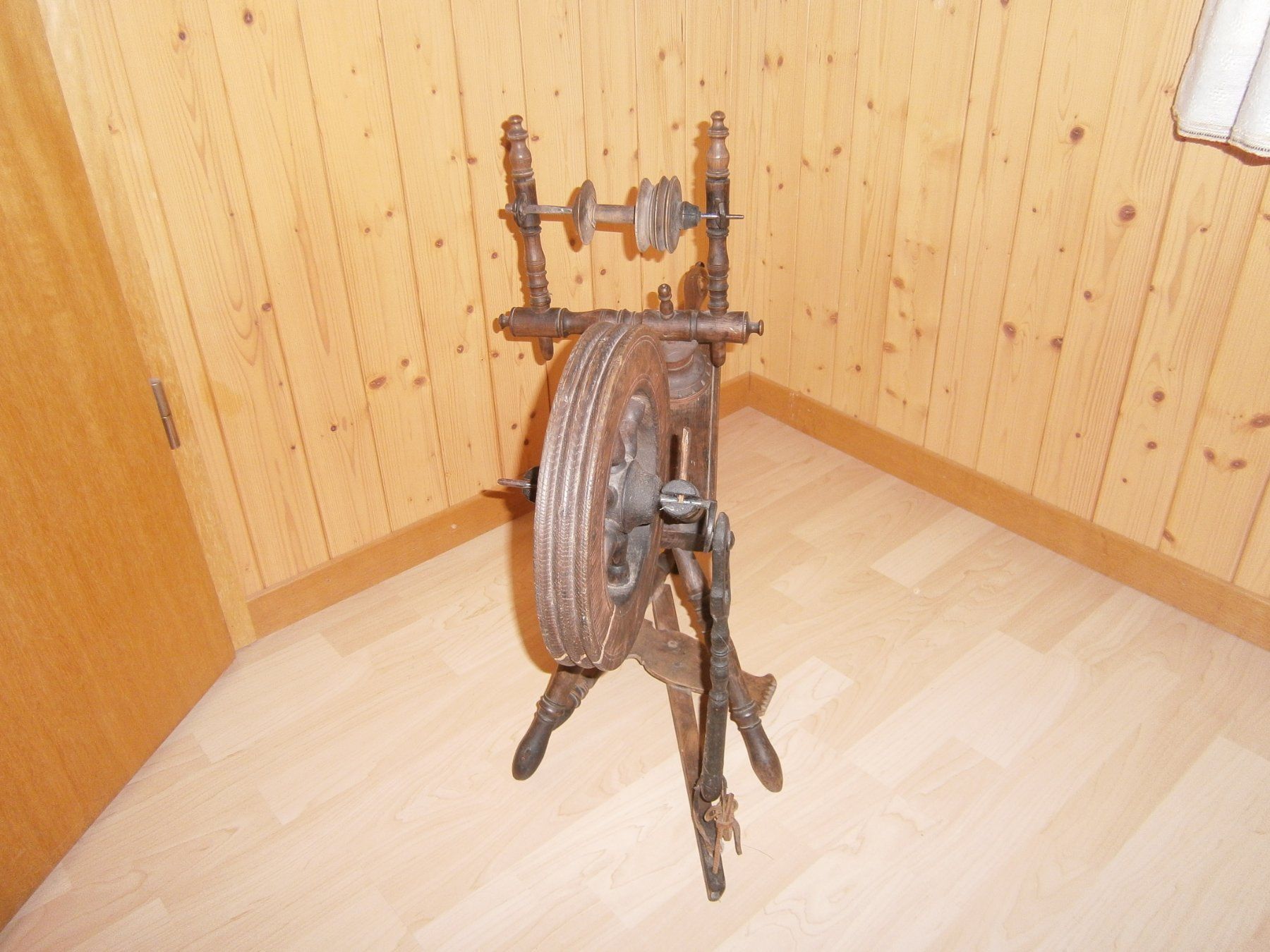 Spinnräder: antikes Spinnrad – Gebraucht aus Schwarzenburg von lore09 1