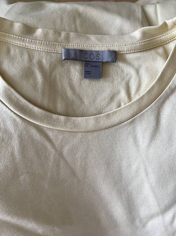 Cos T-Shirts: T-Shirt COS Grösse L hellgelb – Gebraucht aus Zürich von rit_g825 2