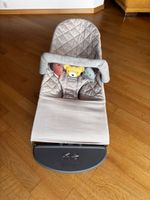 Babybjörn Babywippe Balance Soft beige mit Spielzeugbügel