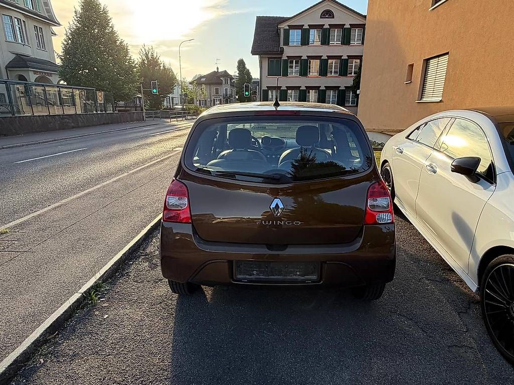 Automobili: Renault Twingo ab Service und mfk  – Usato da Bischofszell venduto da zan_7zvn 1