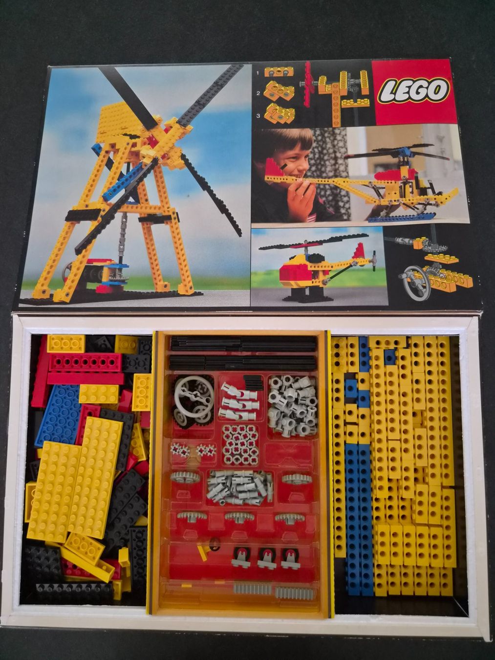 Lego Kit di costruzioni: 3 Schachteln Lego Technik – Usato da Niederhasli venduto da Vitznau 1
