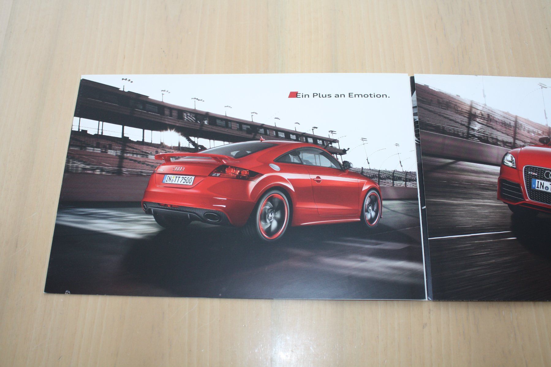 Audi Documenti: Audi TT RS plus Coupe & Roadster- Original Prospekt - 2/2012 – Usato da Wikon venduto da erwin400 1