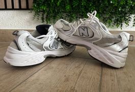Scarpe New Balance 530 bianco argento usato buono
