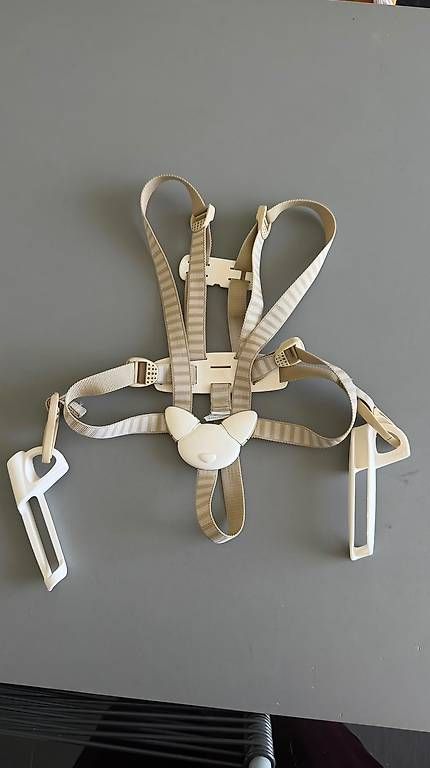 Chaises hautes: StokkeTripp Trapp Sicherheitsgurt – D'occasion à Zürich par sua_8b9h