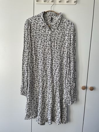 Chicoree Kleid, Gr. M, Viskose