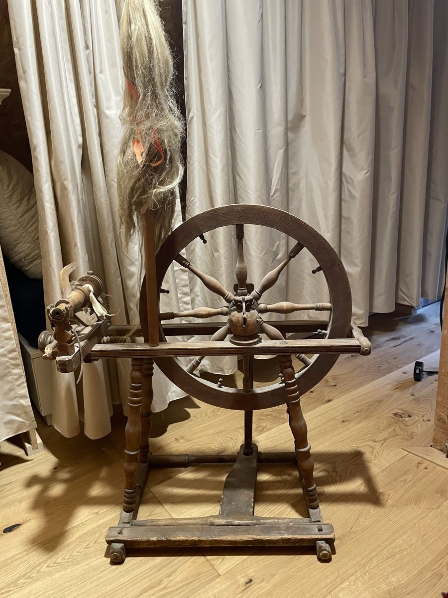 Ruote per filare: Spinnrad / Antik – Usato da Thayngen venduto da Stereos_54 2