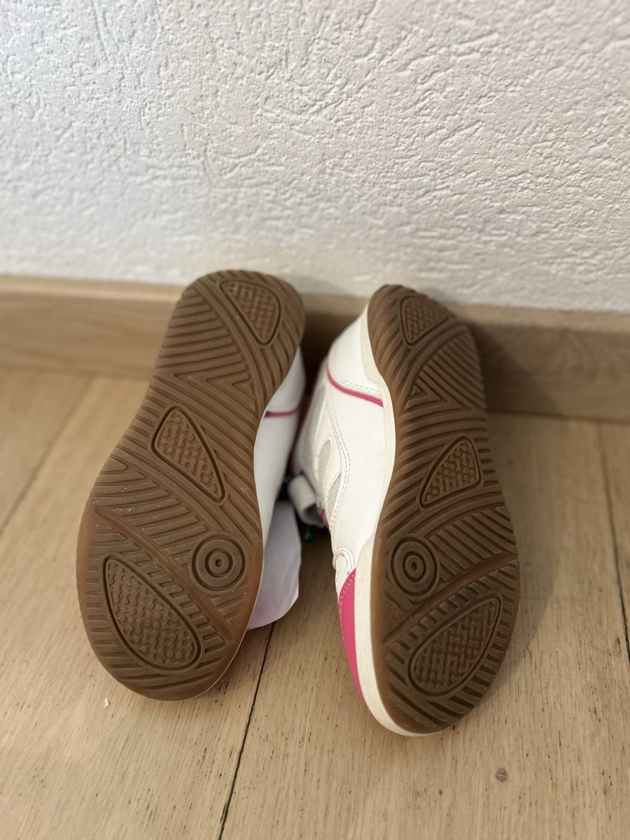Scarpe per ragazzi: Turnschuh hallenschuh kinder – Usato da Lengnau AG venduto da Ricorn 2