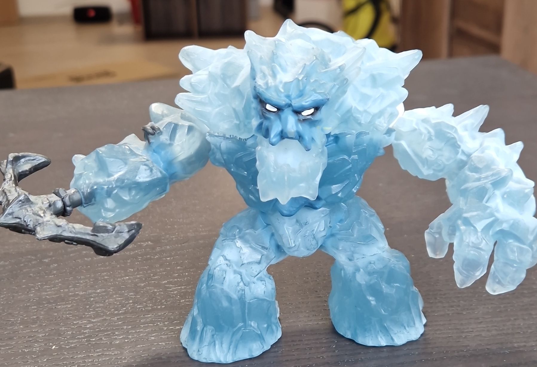 Schleich Statuette: Actionfigur Eis-Elementar guter Zustand – Usato da Münchwilen TG venduto da schnatterinchen116