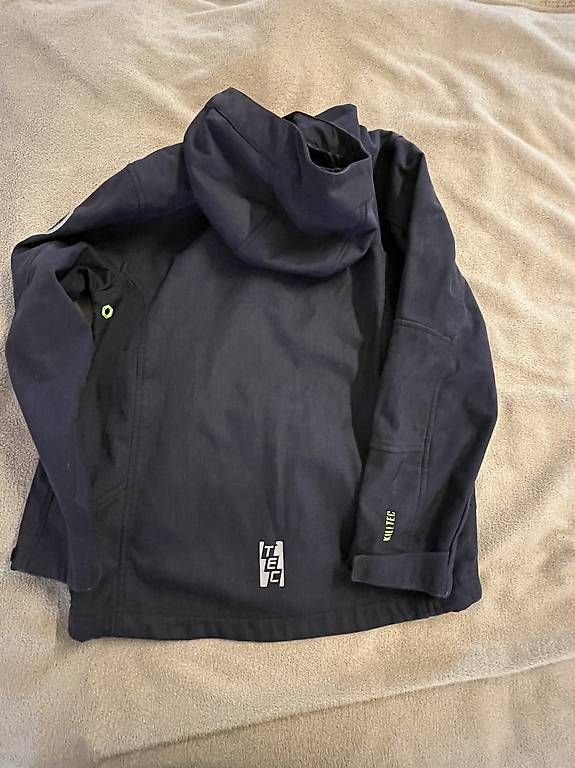Vestes & Manteaux: Killtech Softshelljacke 140 – D'occasion à Uttwil par julesonne 1