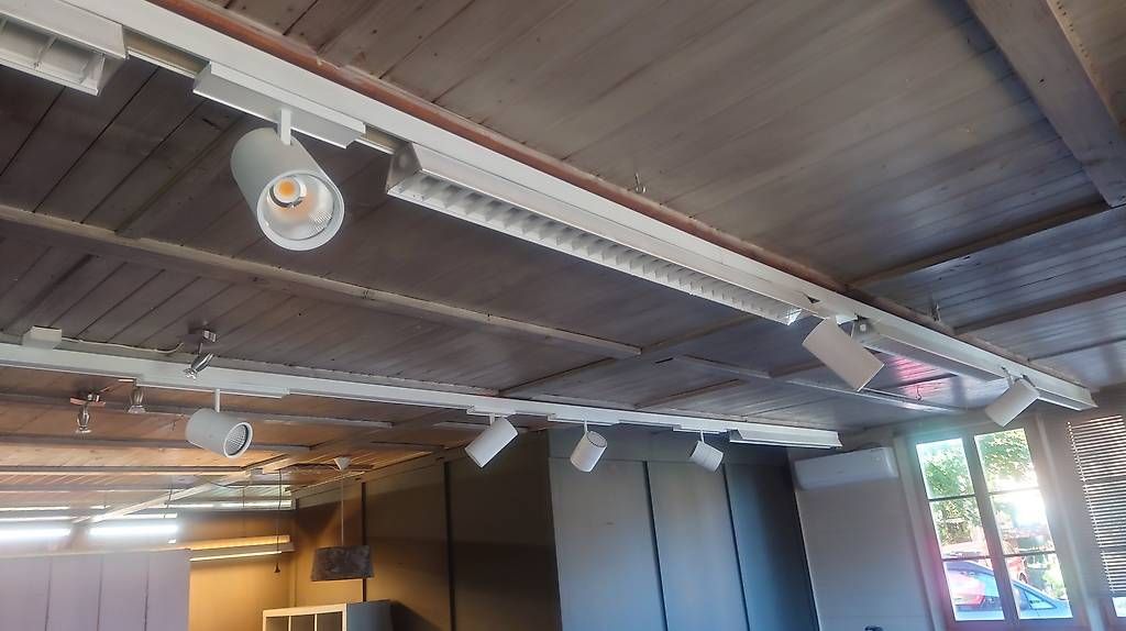 Lampen: Beleuchtung – Gebraucht aus Flims-Waldhaus von ape_hnt6 3