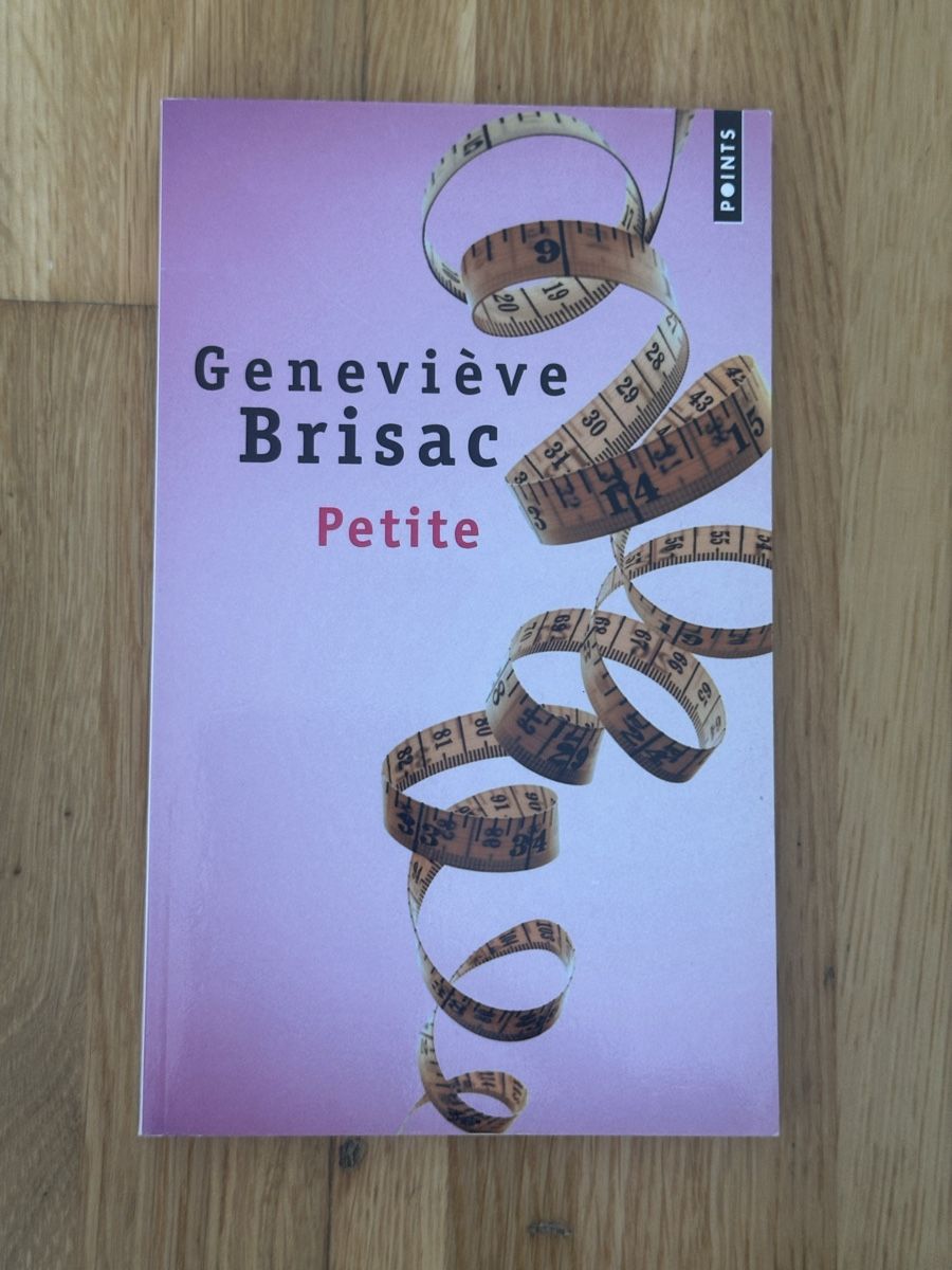 Libri: Livre "Petite" de Geneviève Brisac – Nuovo (secondo la descrizione) da Clarens venduto da Riviera_Friperie