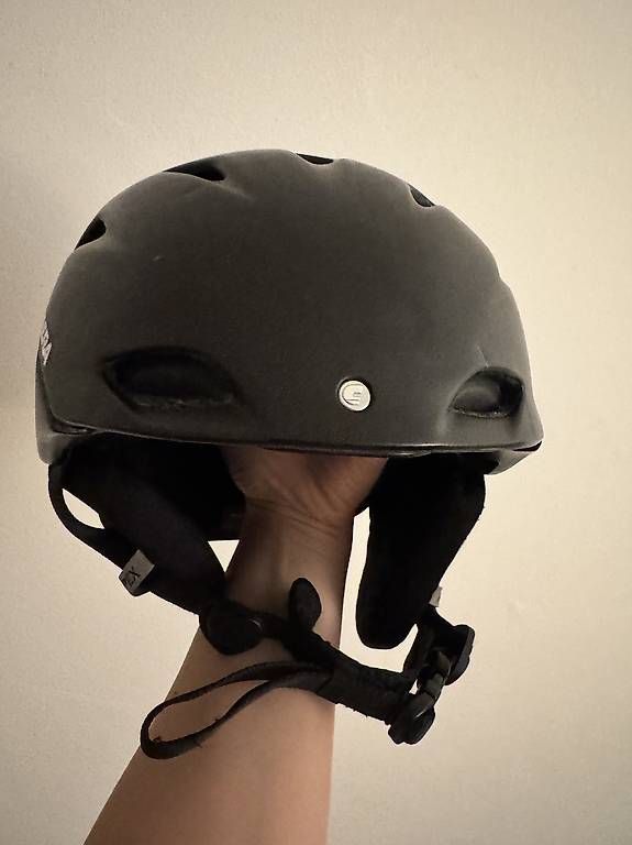 Caschi: Skihelm von Carrera 51-55 cm. – Usato da Schlatt TG venduto da NataJan 1