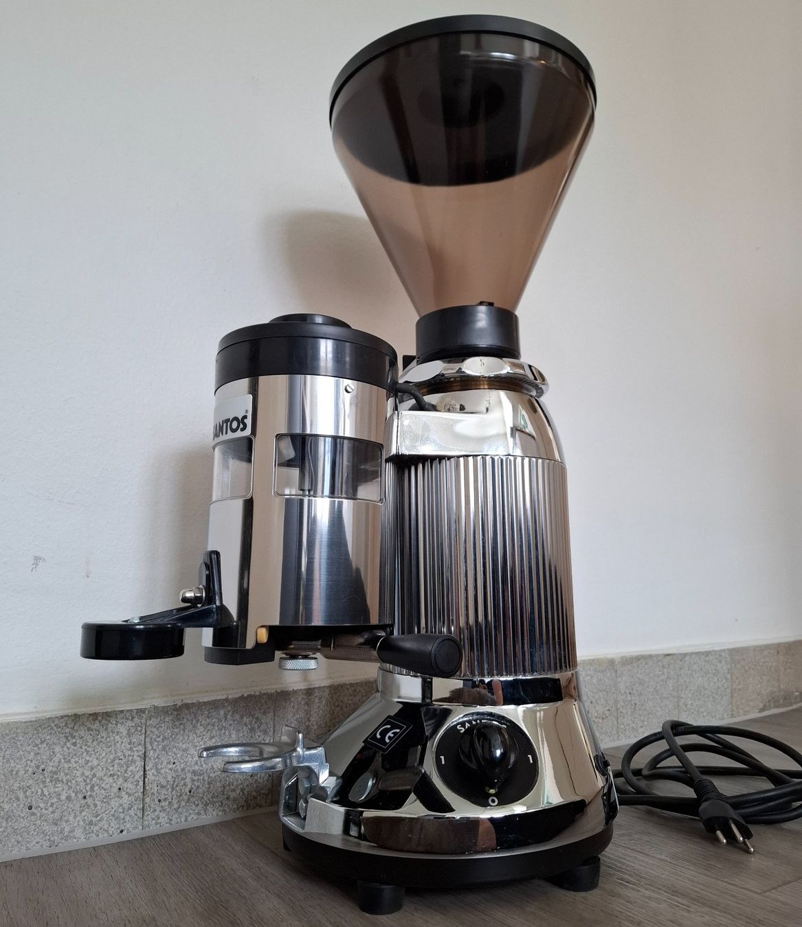 Santos Küchengeräte: Gastro Kaffeemühle Santos 06A – Neu (gemäss Beschreibung) aus Reinach BL von HeTra20 1