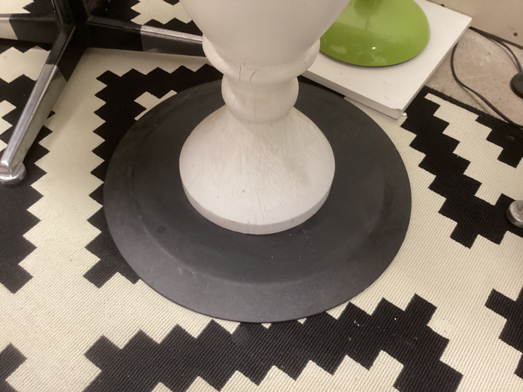 Tavoli: Salontisch h:70cm d:60cm – Usato da Biezwil venduto da MuGu 2
