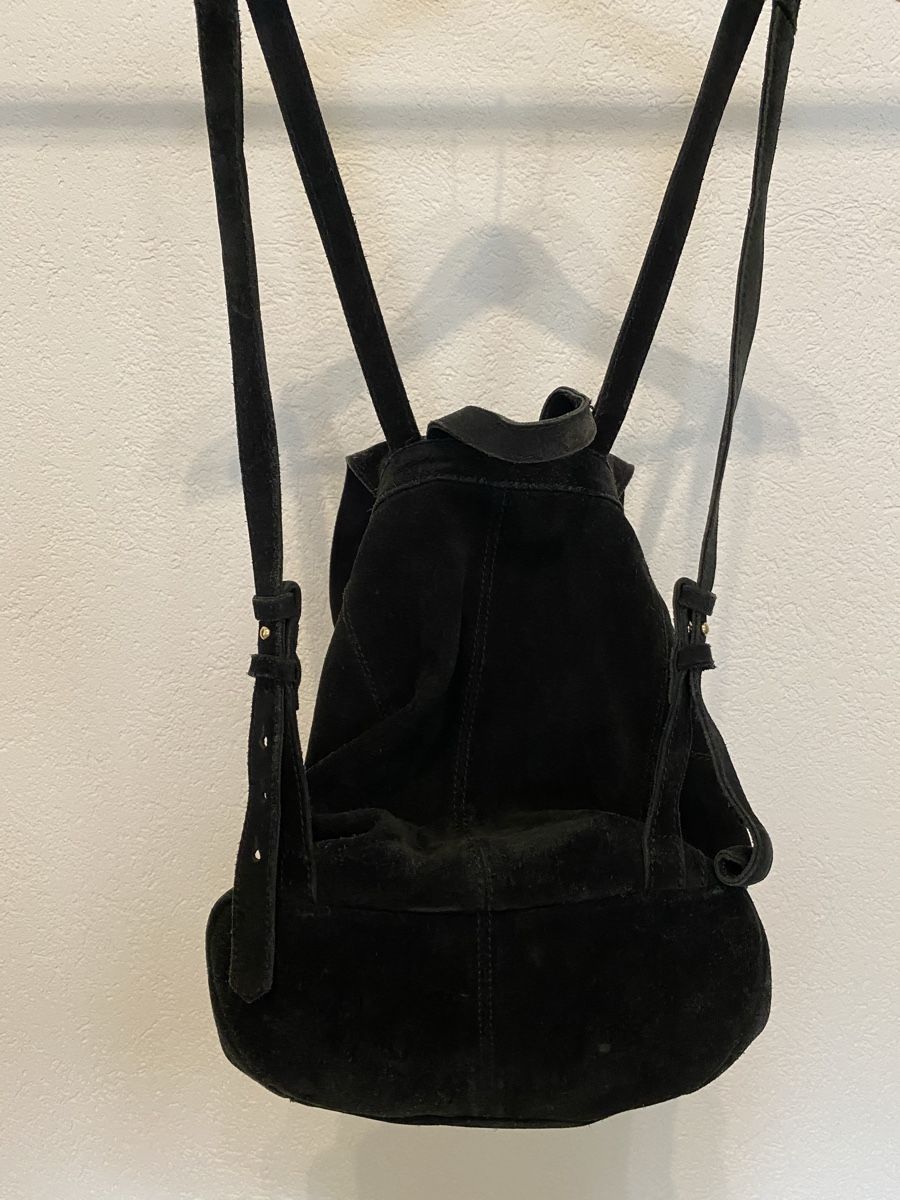 Zara Rucksäcke: Wildleder Rucksack schwarz – Gebraucht aus Wetzikon ZH von purple_44 2