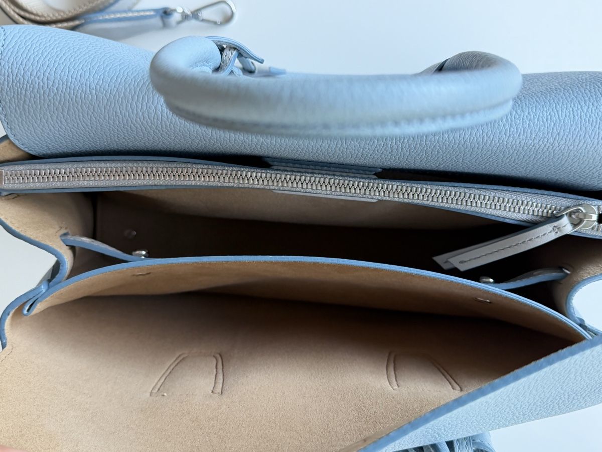 Mcm Sacs femmes: Hellblaue MCM Handtasche – D'occasion à Zürich par annisakon 3