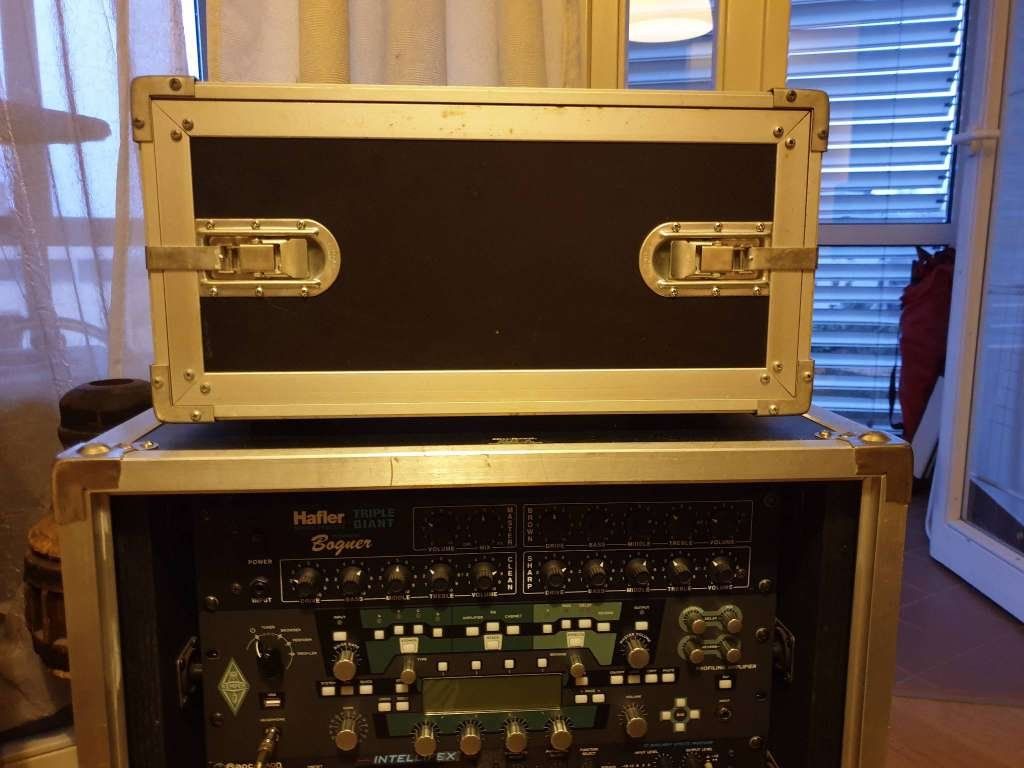 Peavey Verstärker: Ampli Peavey MX VTX – Gebraucht aus Gland von  2