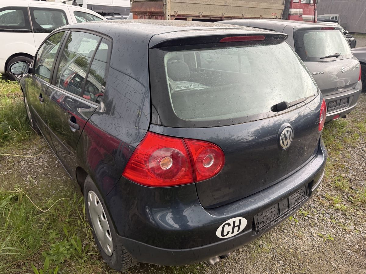 VW Autos: VW Golf 4 Motion 2.0 diesel – D'occasion à Oberönz par Xyz90 1
