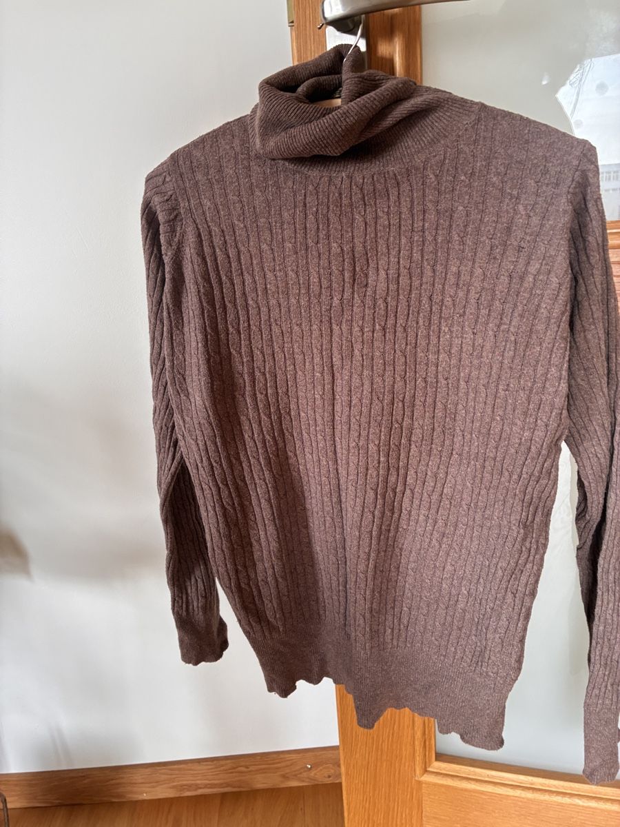 Zara Maglioni & Felpe: Brown Ribbed Turtleneck Sweater - Zara - L – Usato da Untersiggenthal venduto da mic_ksv9 1