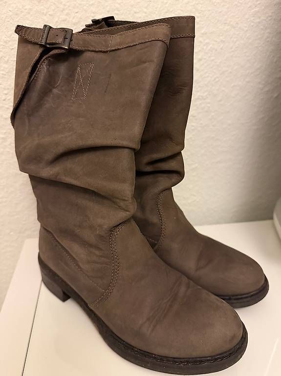 Scarpe da donna: NeroGiardini Stiefeletten – Usato da Ipsach venduto da ive_vvk7