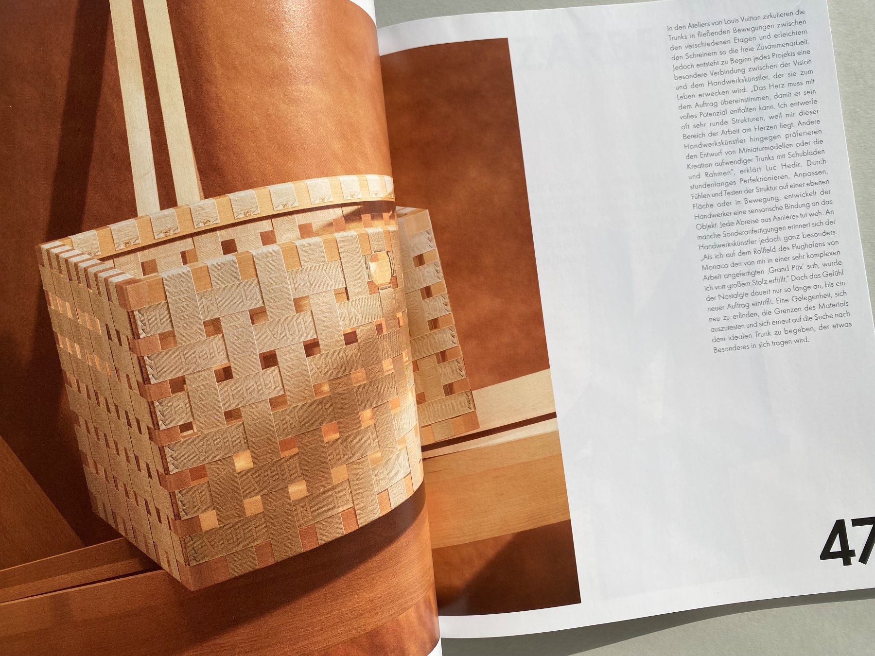 Libri: Louis Vuitton "The Book" - Limited Edition - As New! – Nuovo (secondo la descrizione) da Zürich venduto da Coffeetable88 2