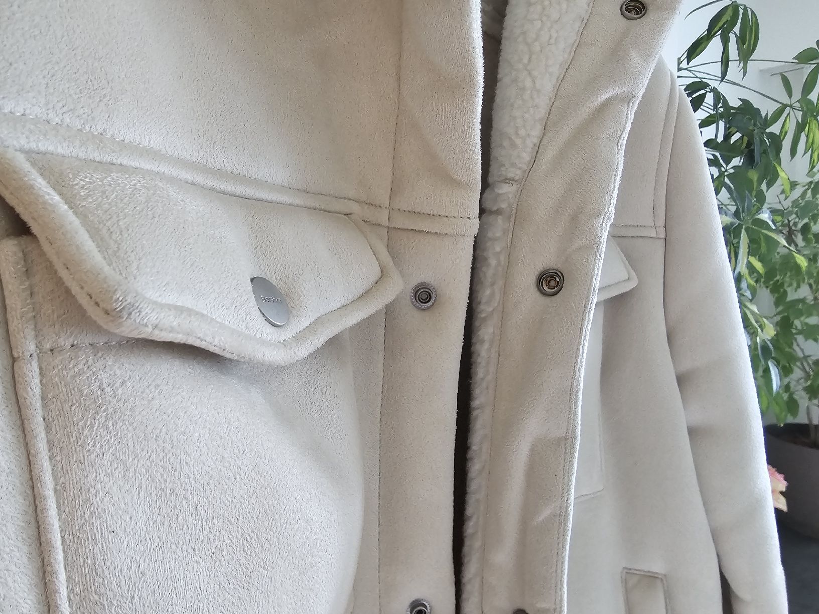 Bershka Giacche: BERSHKA Jacke beige – Usato da Emmenbrücke venduto da The.Vision 4
