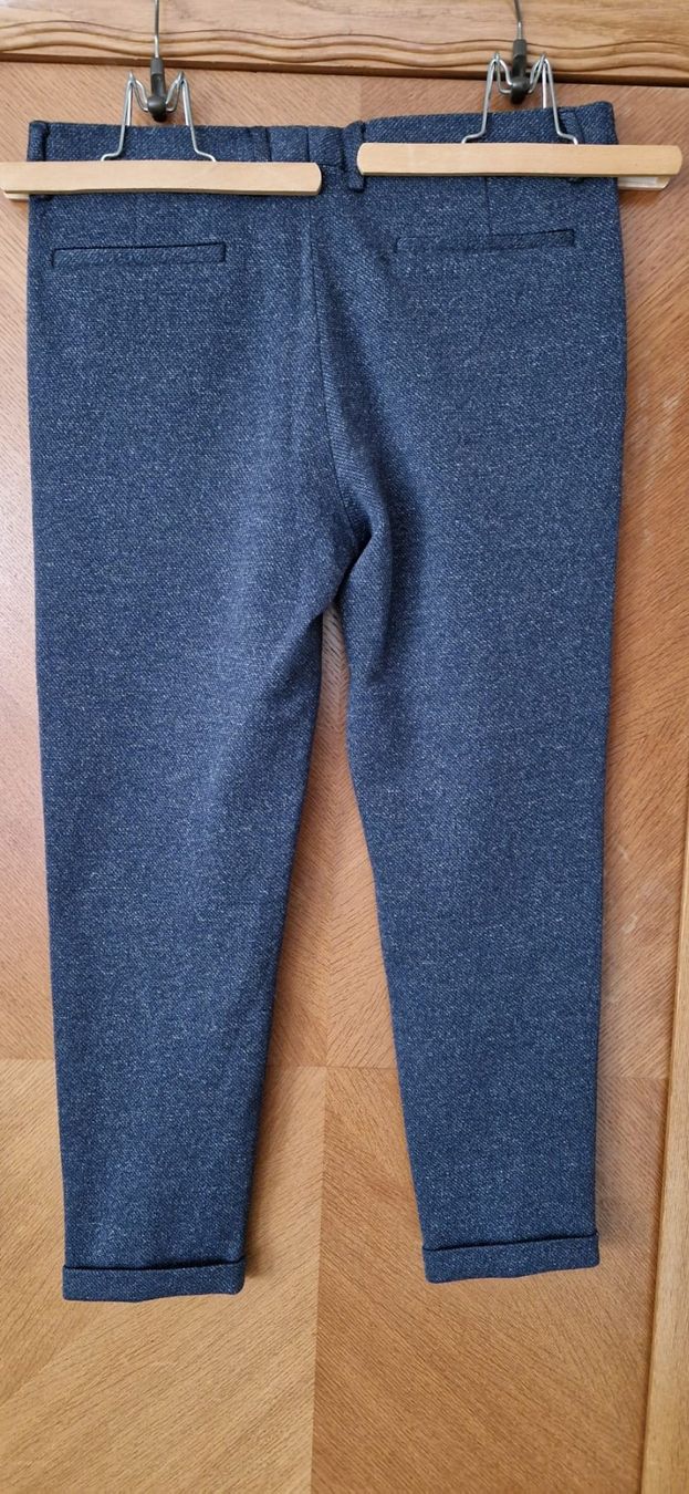 Zara Pantaloni: Hose – Usato da Frauenfeld venduto da jgh_gx6v 1