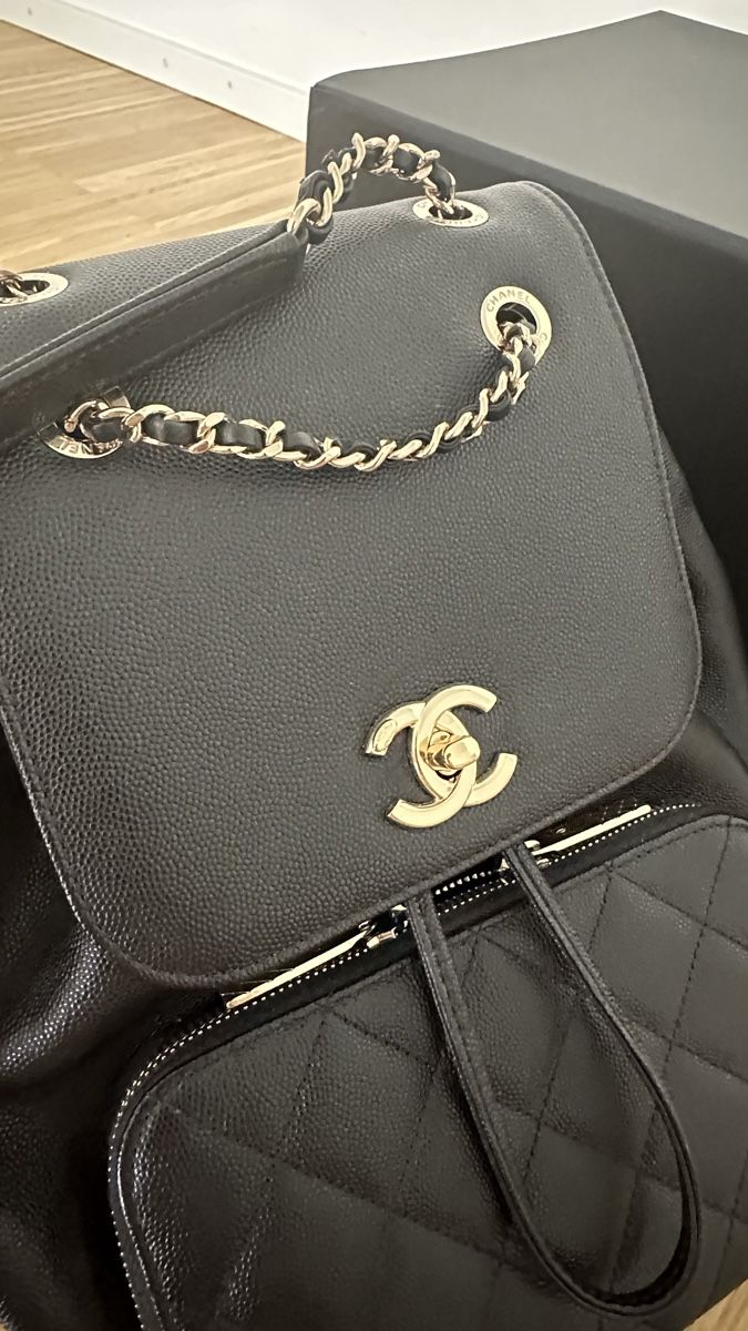 Chanel Rucksäcke: Chanel Rucksack – Neu (gemäss Beschreibung) aus Zürich von ffeti 4